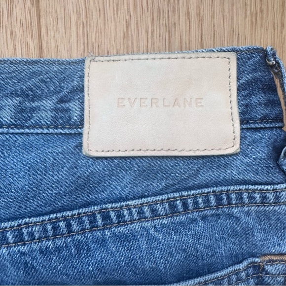 EVERLANE THE 90'S CHEEKY CROP JEANS - 27 - Picture 11 of 15